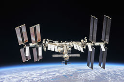 l’agence-spatiale-russe-roscosmos-prolonge-ses-vols-croises-avec-la-nasa-jusqu’en-2025
